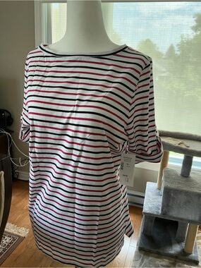 Aeropostale White Tee with Black and Red Stripes